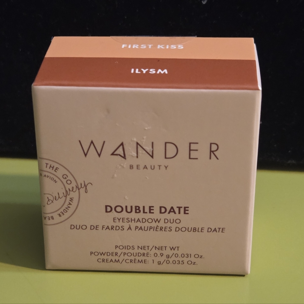 Wander Beauty Double Date Eyeshadow Duo in First Kiss/Ilysm